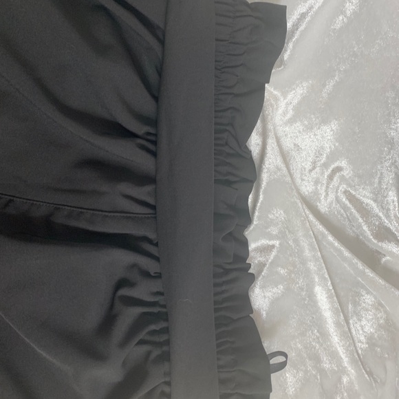 NWT black high waisted bow tie shorts size small - Picture 8 of 13